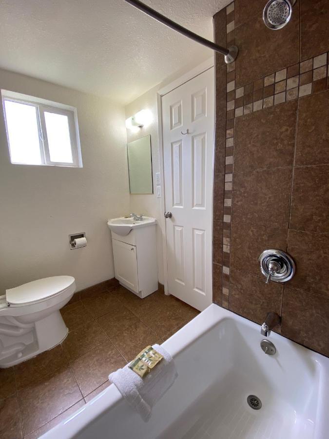 Economy Inn Paso Robles Ngoại thất bức ảnh