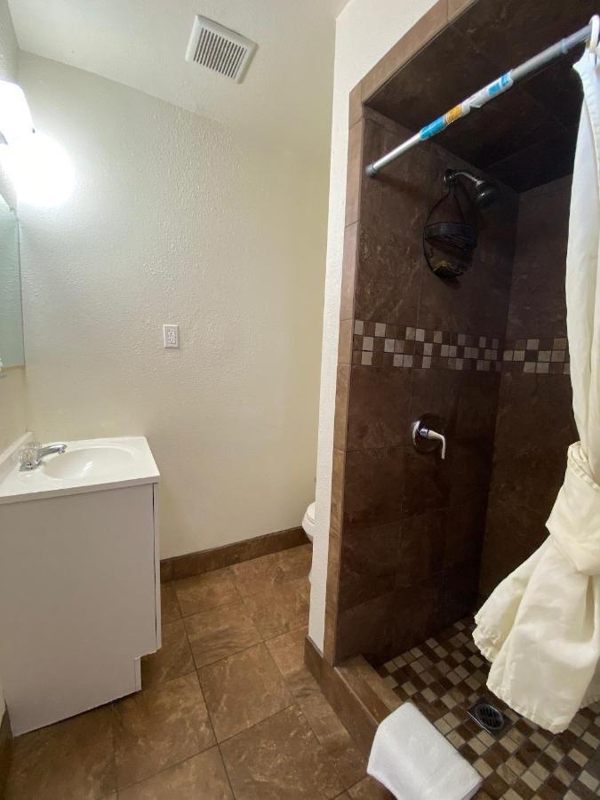 Economy Inn Paso Robles Ngoại thất bức ảnh