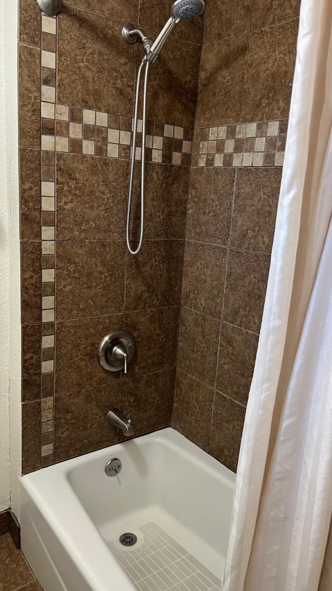 Economy Inn Paso Robles Phòng bức ảnh