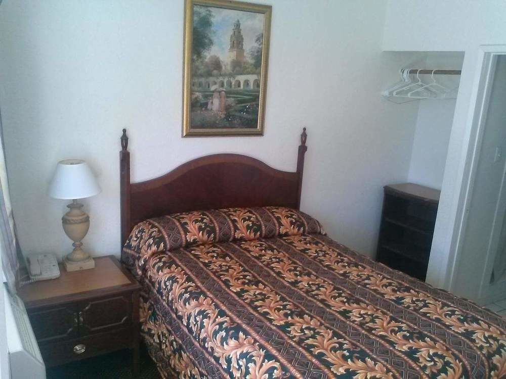Economy Inn Paso Robles Ngoại thất bức ảnh